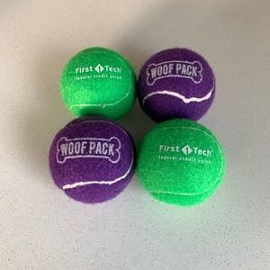 [Free If You Bundle $50+] Qty (4) Dog Toy Tennis Balls